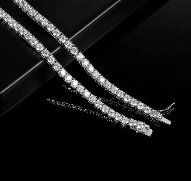 Sterling Silver Four-Claw Pendant