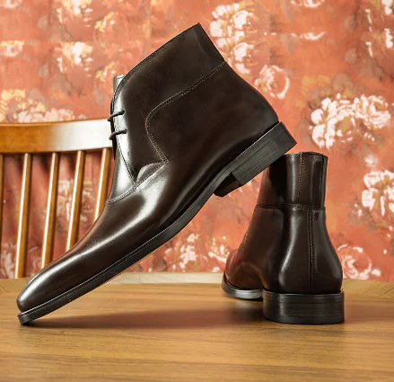 Elegant Autumn Leather Boots