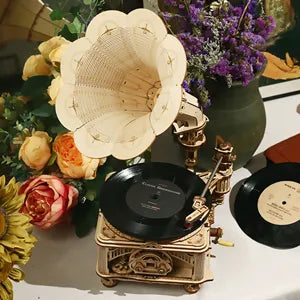 ROKR Heritage Gramophone Model